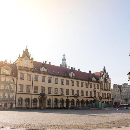 Rynek 20/21 -Cosy New Apartment On The Market Square - 4 Bedrooms - 8 People Wroclaw Exterior photo