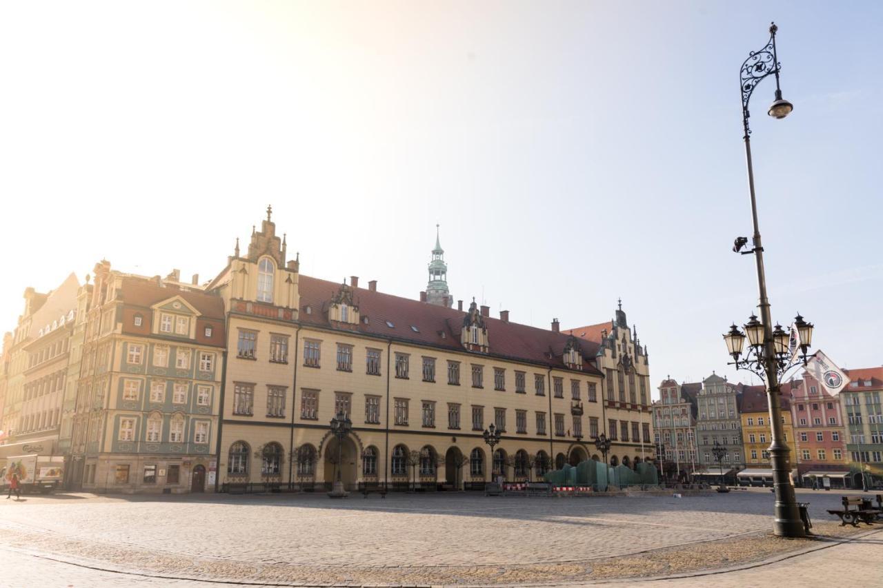 Rynek 20/21 -Cosy New Apartment On The Market Square - 4 Bedrooms - 8 People Wroclaw Exterior photo